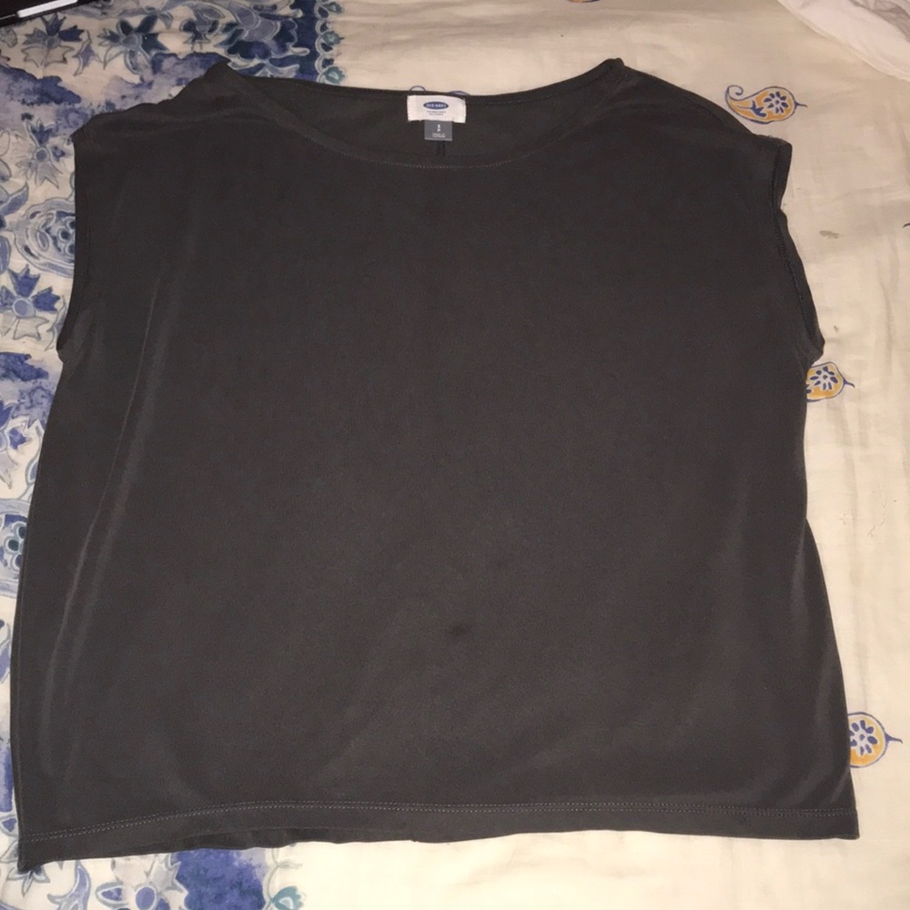 Old navy shirt